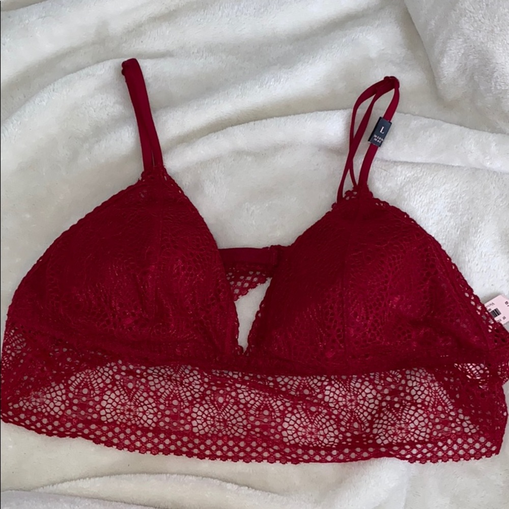 NWT size large red VS Victoria’s Secret Bralette